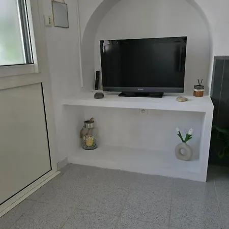 Apartment Cozy 15 Minutes Walk From The Center Nîmes